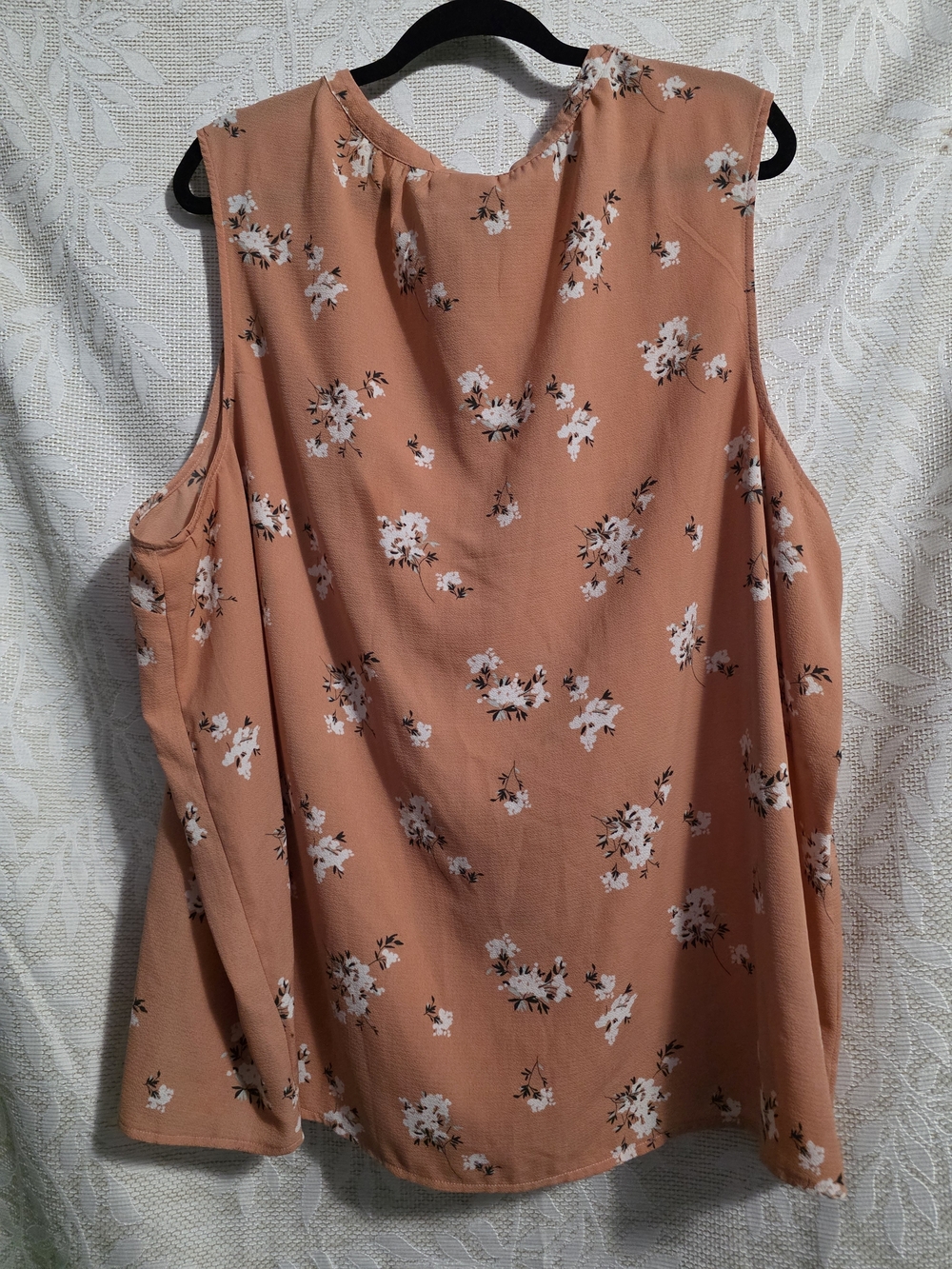 Ava & Viv Peach Floral Sleeveless Camisole
